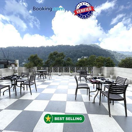 Hotel Prince ! Nainital Mall Road-Prime-Location In-Front-Of-Naini-Lake Hygiene-And-Spacious-Room 외부 사진